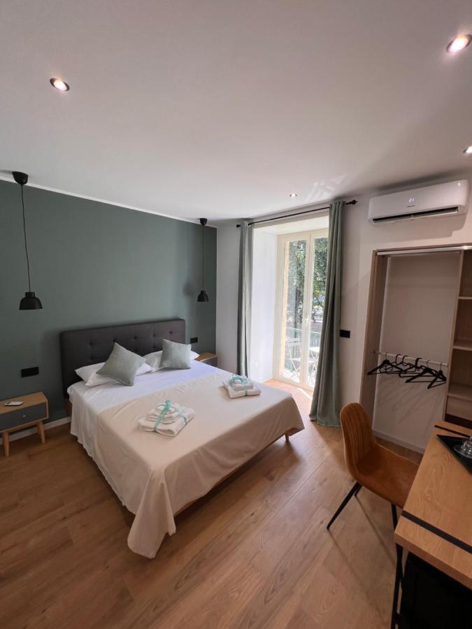 Relais Cavour Napoli Hotel Bagian luar foto