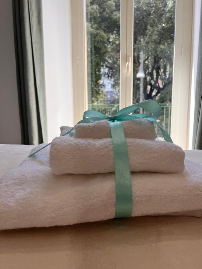 Relais Cavour Napoli Hotel Bagian luar foto