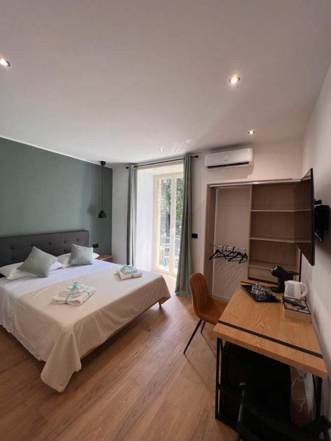 Relais Cavour Napoli Hotel Bagian luar foto