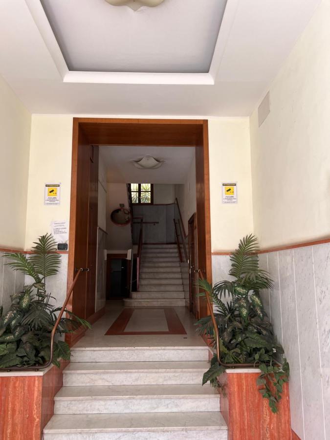 Relais Cavour Napoli Hotel Bagian luar foto